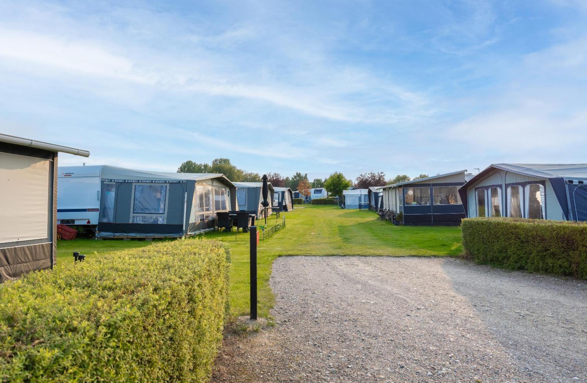 CampOne Holbæk Fjord Hotell Eksteriør bilde